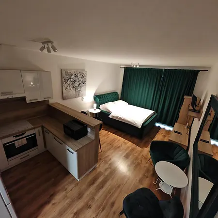 Entrez Radnica Apartment *