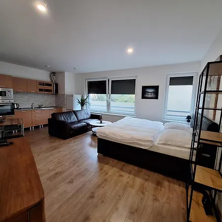 Rezidencia Radnica -ubytovanie- Old Town Daire Kösice