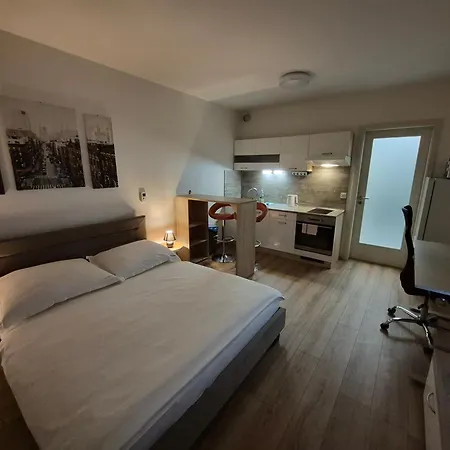 Rezidencia Radnica -ubytovanie- Old Town Kösice