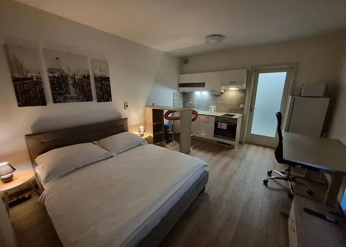 Rezidencia Radnica -ubytovanie- Old Town Кошице